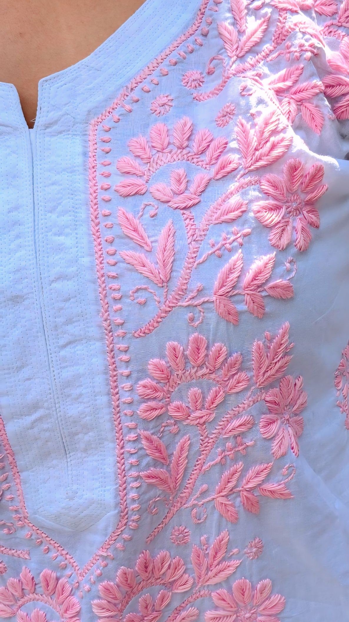 Gulabi- Noor Chikankari mulmul straight Kurta