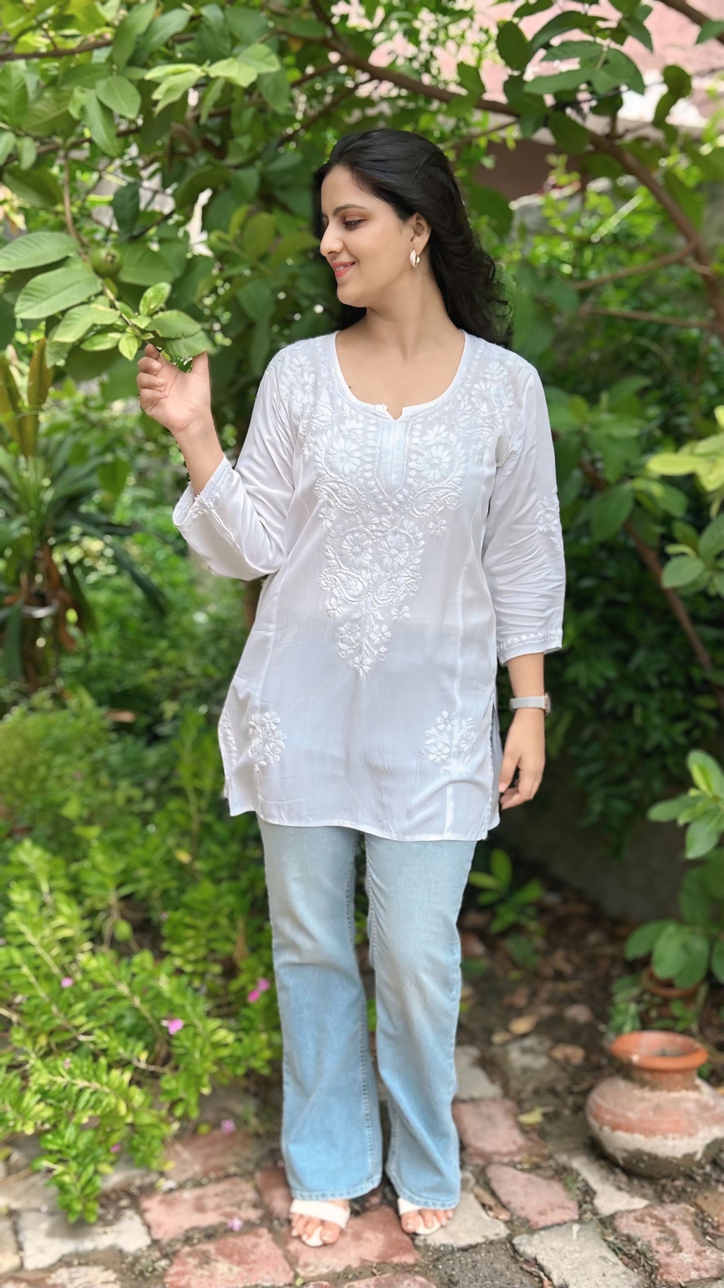 Rayon Chikankari kurti