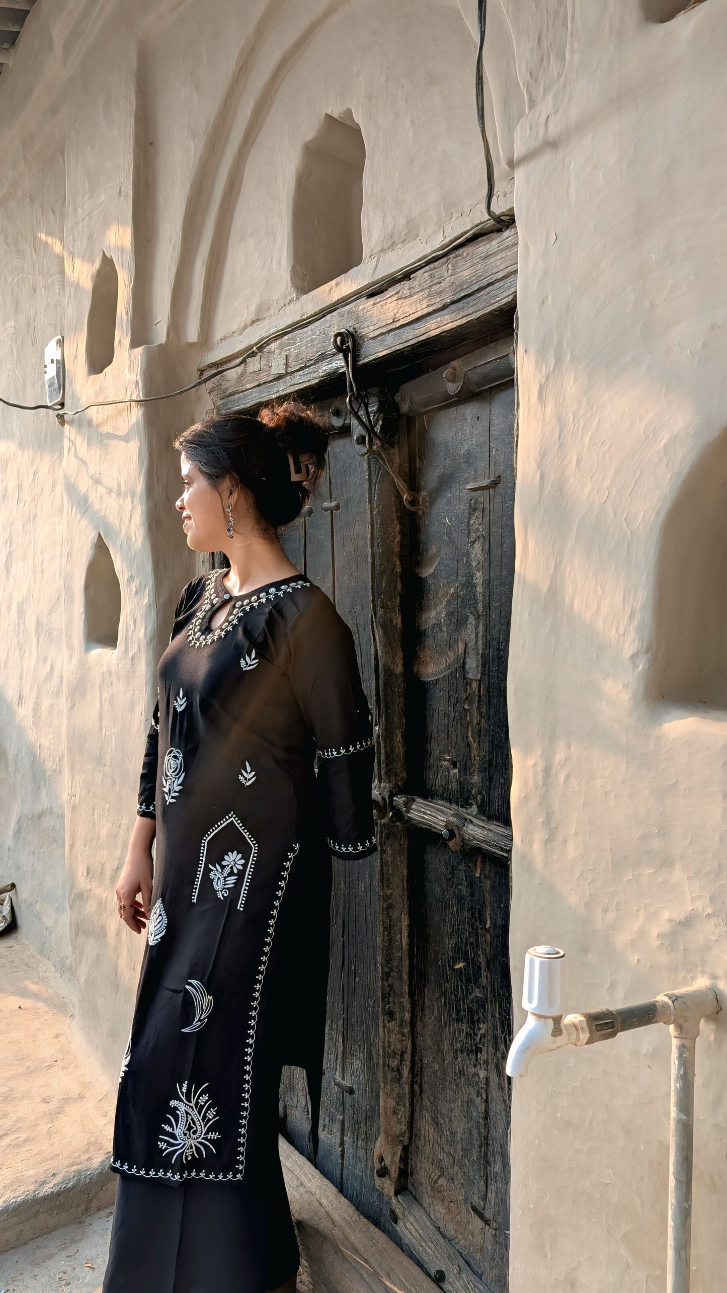Roohani Chikankari Rayon kurta set