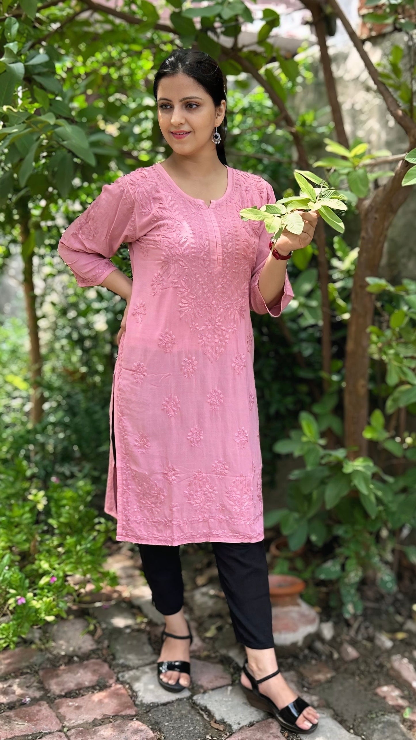 Rayon Chikankari kurta