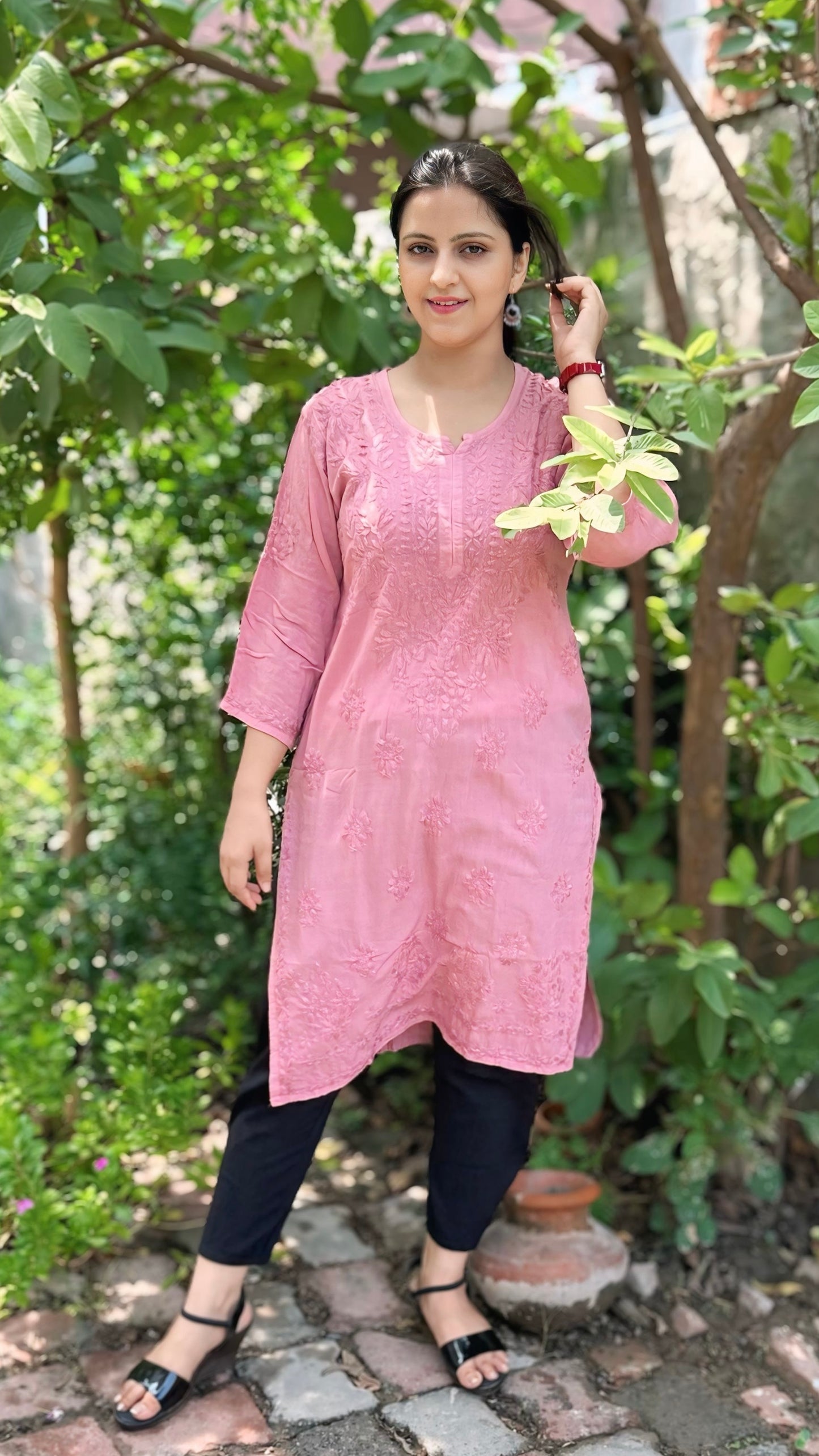 Rayon Chikankari kurta