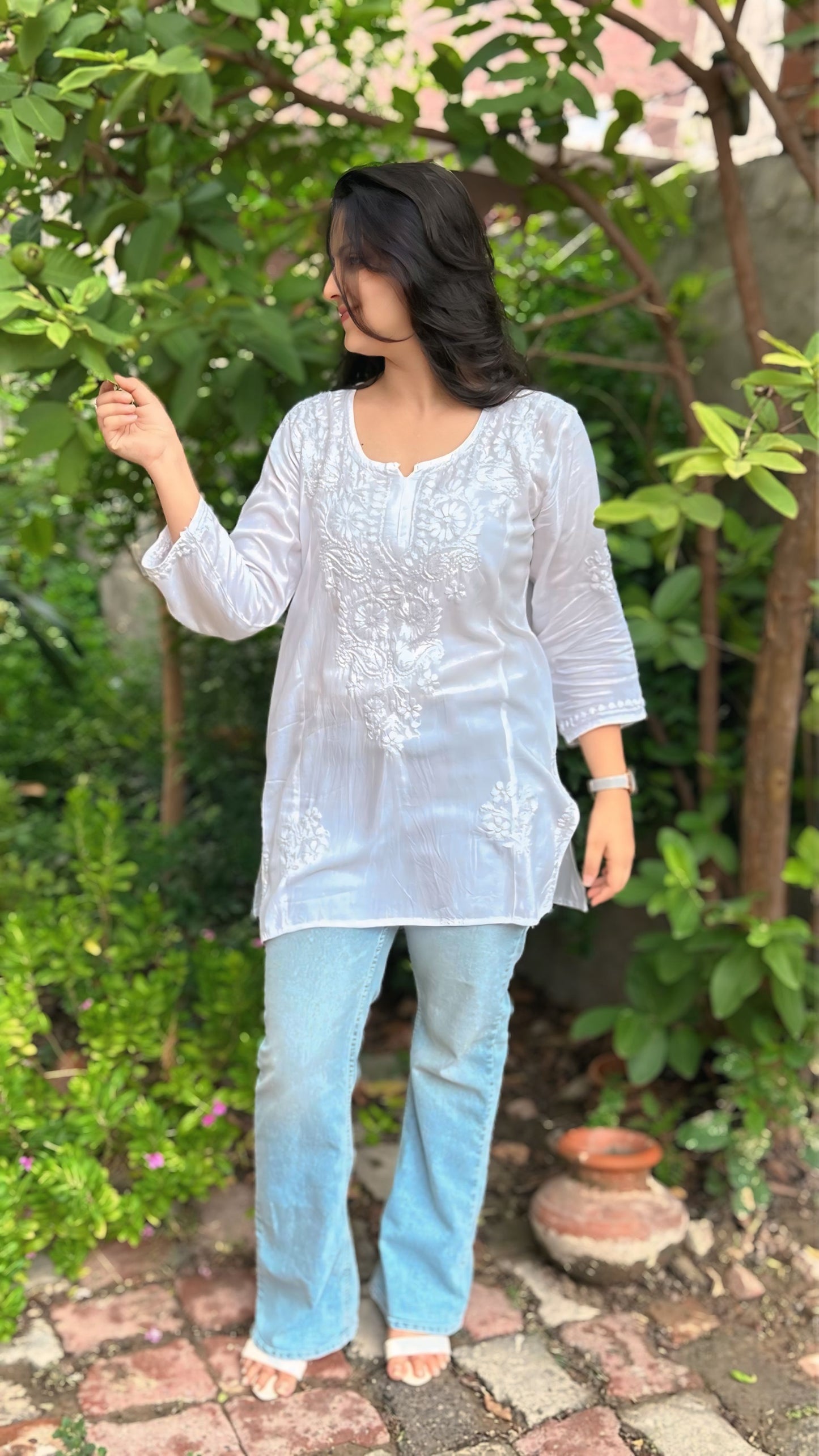 Rayon Chikankari kurti