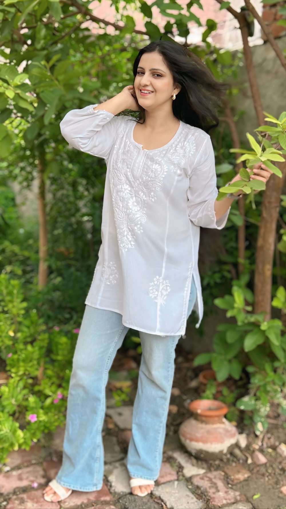 Rayon Chikankari kurti