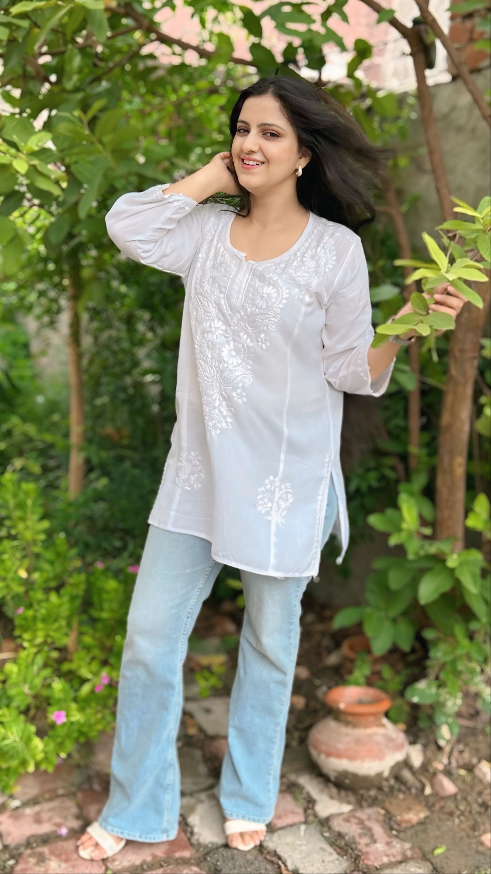 Rayon Chikankari kurti