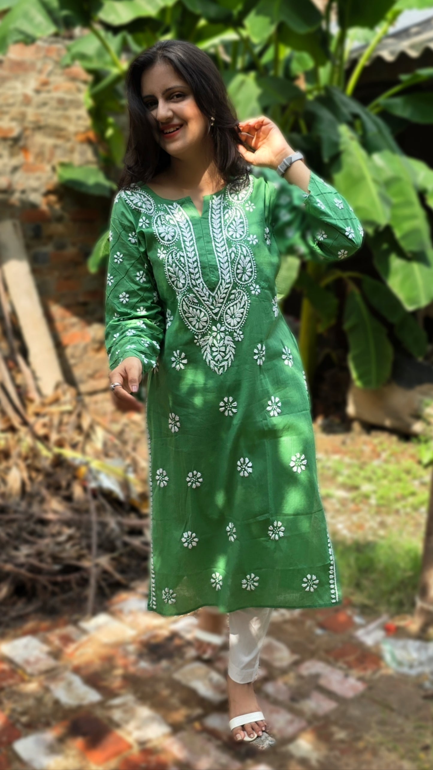 Cotton- Chikankari kurta