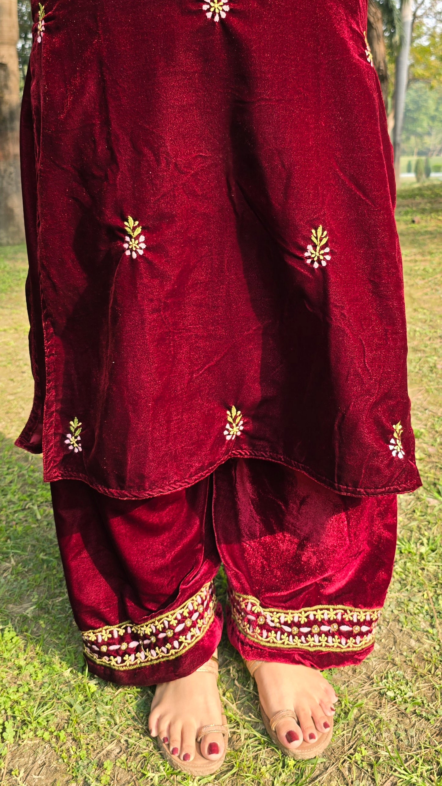 Ahmer Makhmal Chikankari Kurta Set