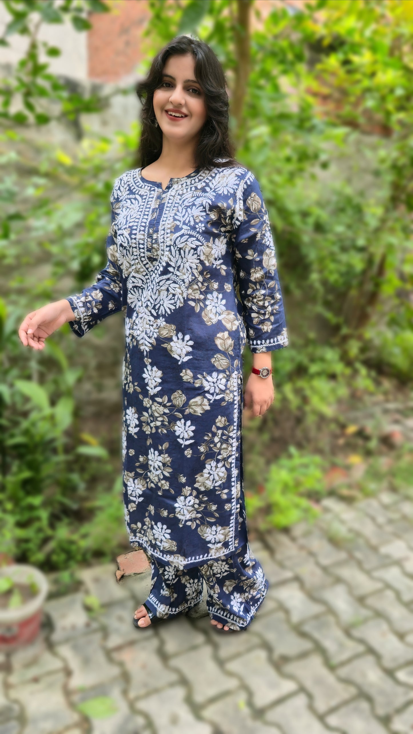 Zeenat Chikankari Mul Cotton Kurta Plazzo Set