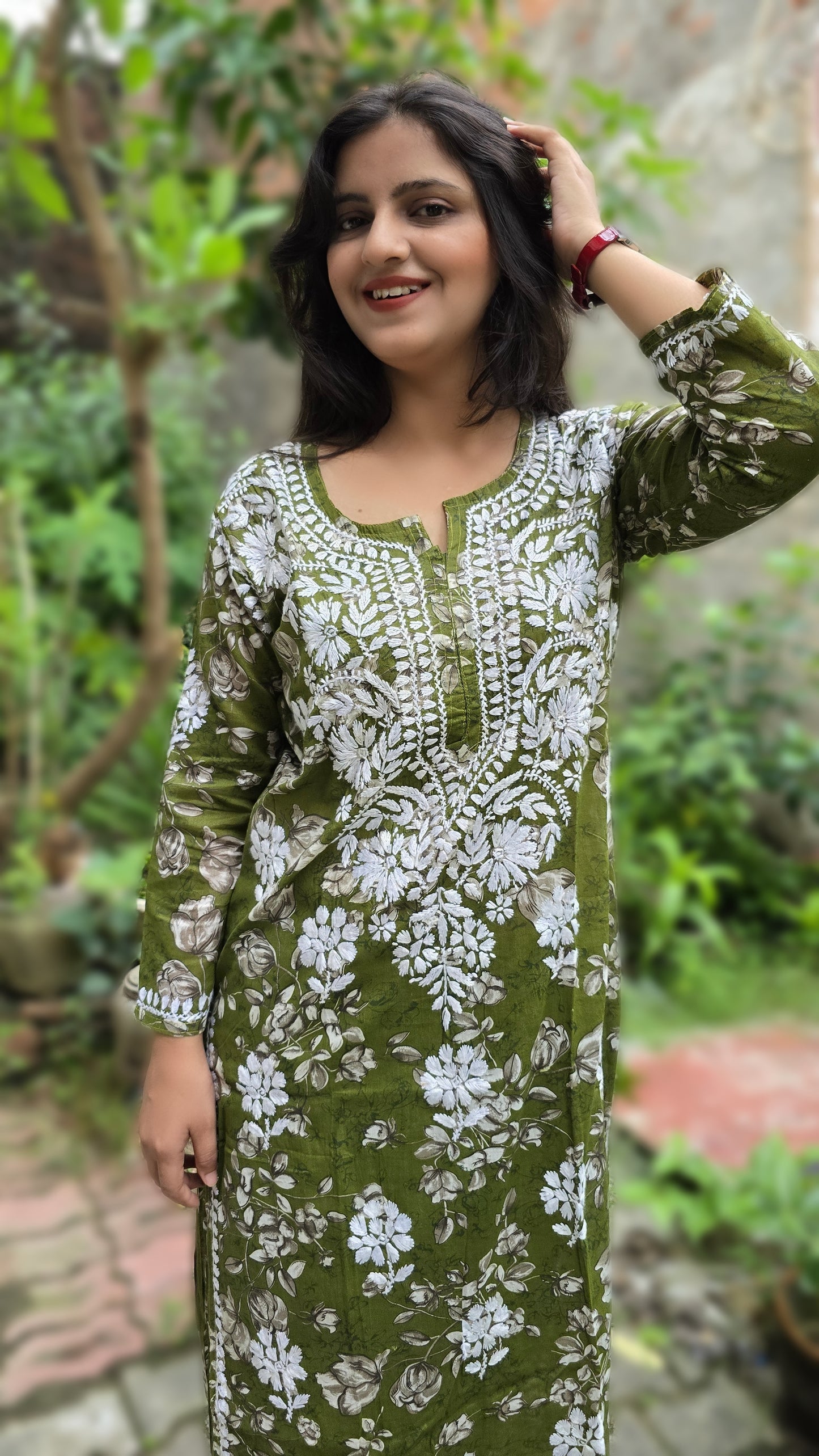 Zeenat Chikankari Mul Cotton Kurta Plazzo Set